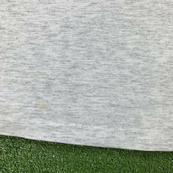 Vintage 90's Macaw Helicopters Saipan USA T-Shirt - Picture 8 of 10